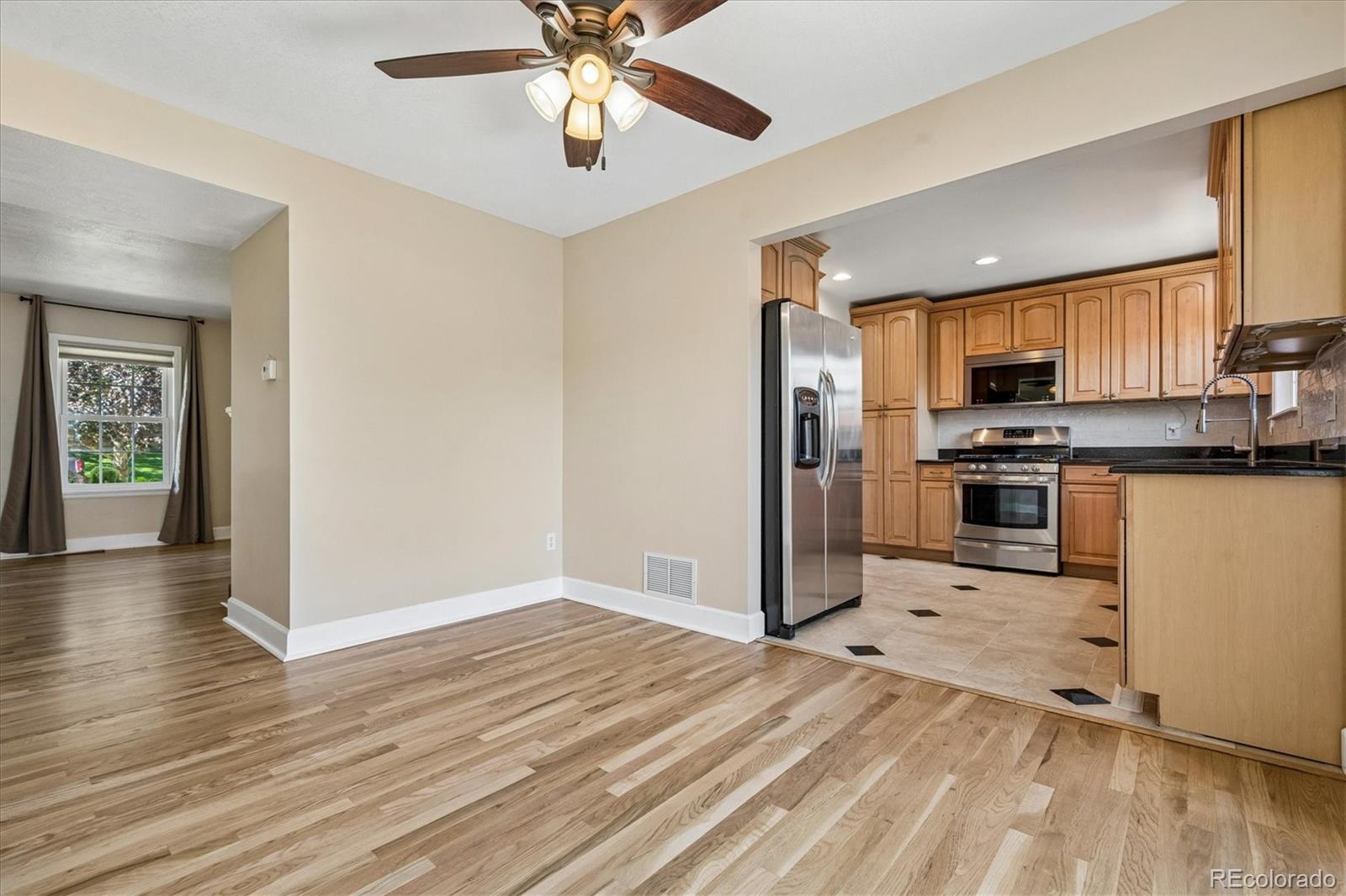 MLS Image #10 for 2524 e geddes avenue ,centennial, Colorado