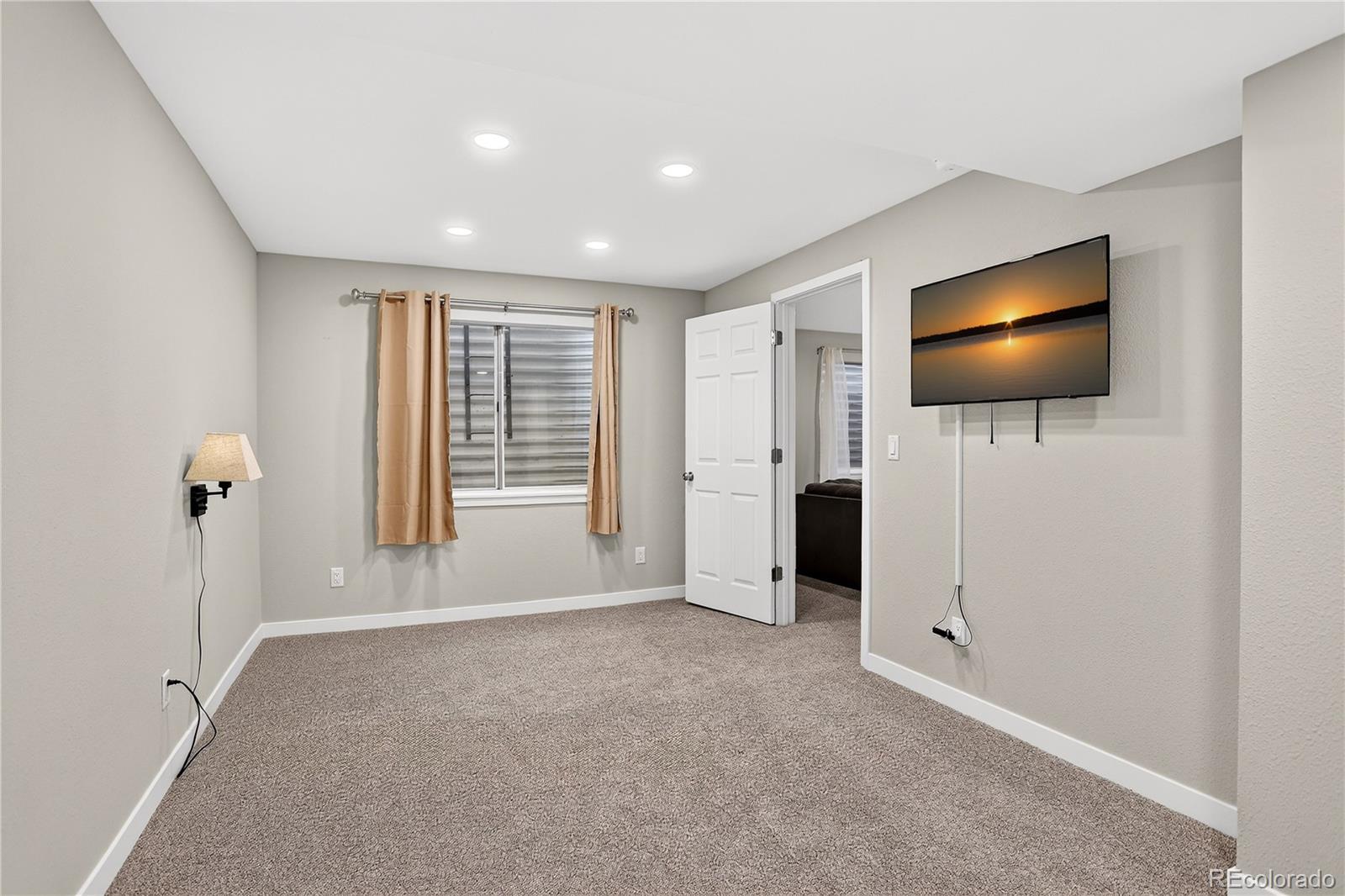 MLS Image #40 for 1516  red mountain drive,longmont, Colorado