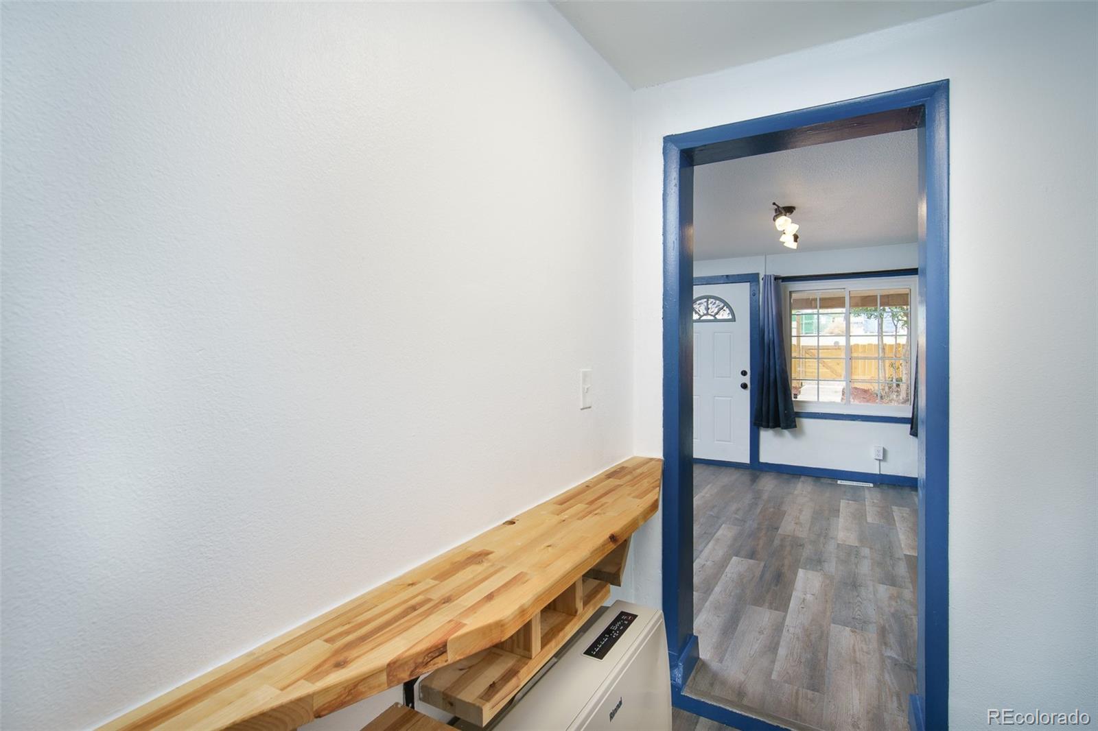 MLS Image #12 for 1240 s navajo street,denver, Colorado