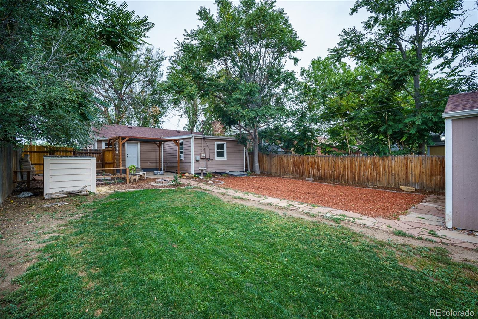 MLS Image #17 for 1240 s navajo street,denver, Colorado