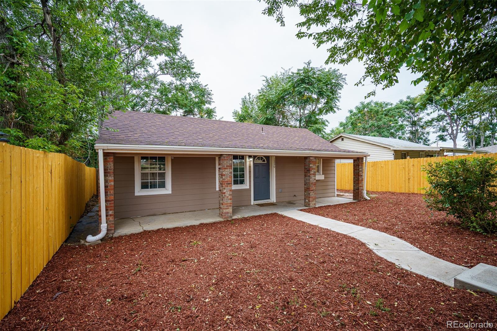 MLS Image #2 for 1240 s navajo street,denver, Colorado
