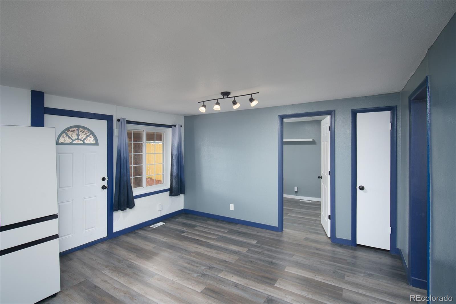 MLS Image #6 for 1240 s navajo street,denver, Colorado