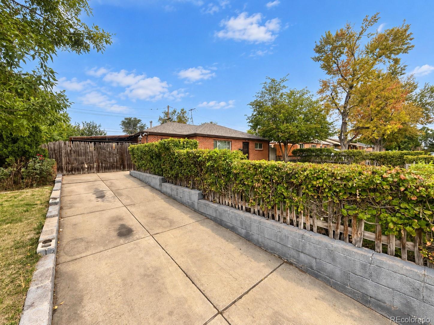 MLS Image #3 for 9211  lillian lane,thornton, Colorado