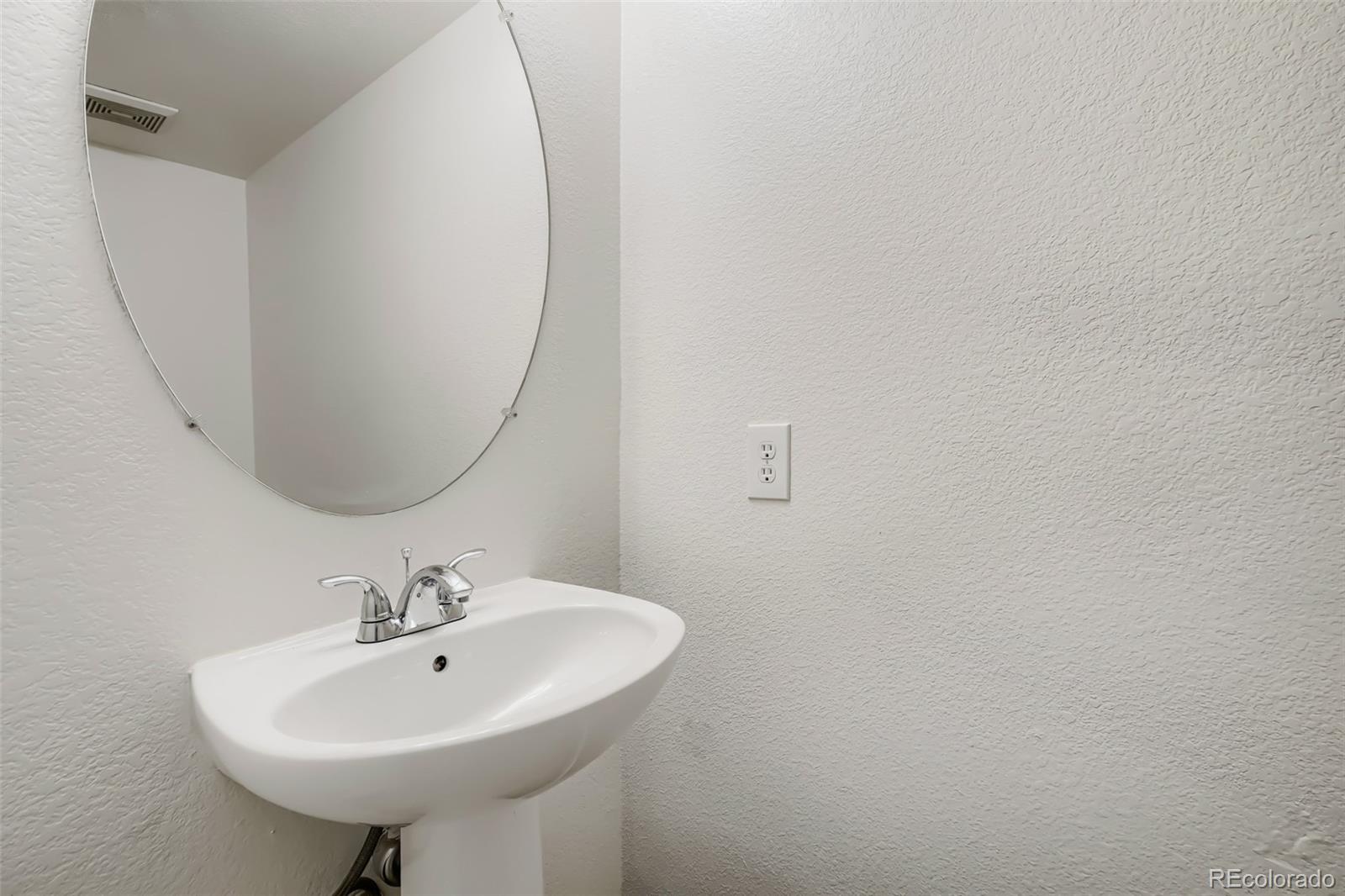 MLS Image #13 for 19856 e villanova drive,aurora, Colorado