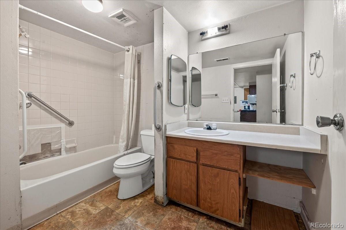 MLS Image #16 for 2929 w floyd avenue,denver, Colorado