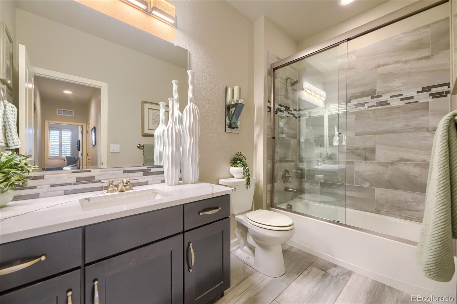 MLS Image #21 for 6678 w jewell place,lakewood, Colorado