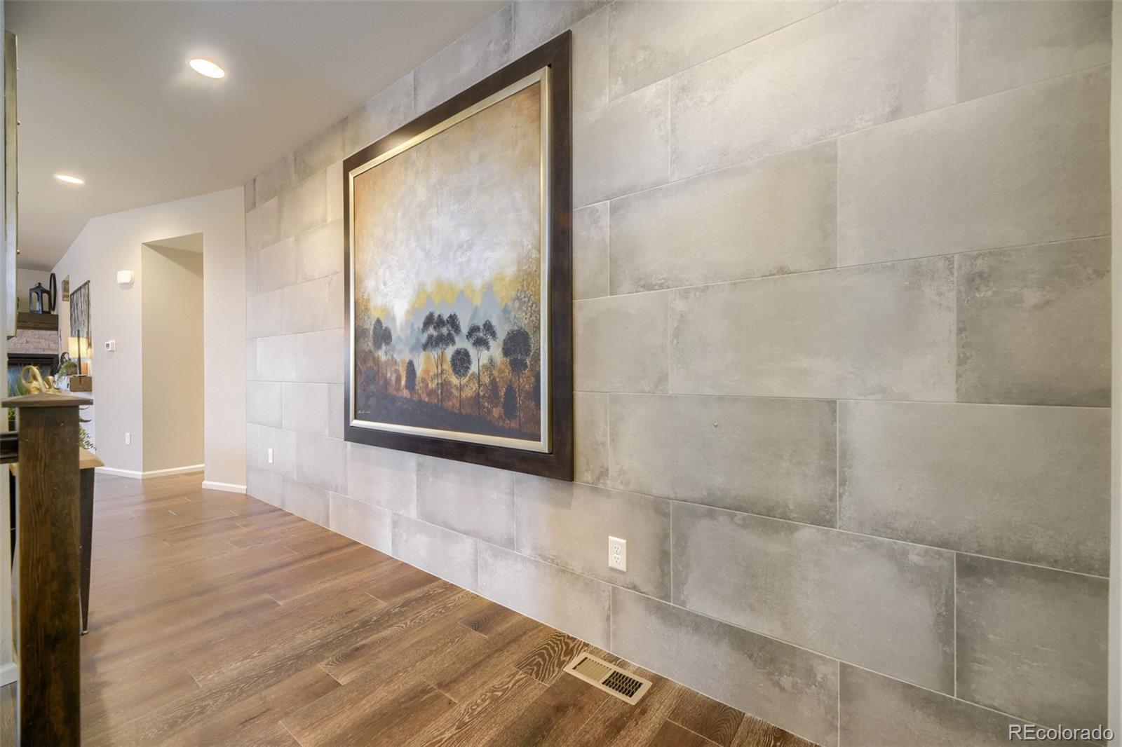 MLS Image #3 for 6678 w jewell place,lakewood, Colorado
