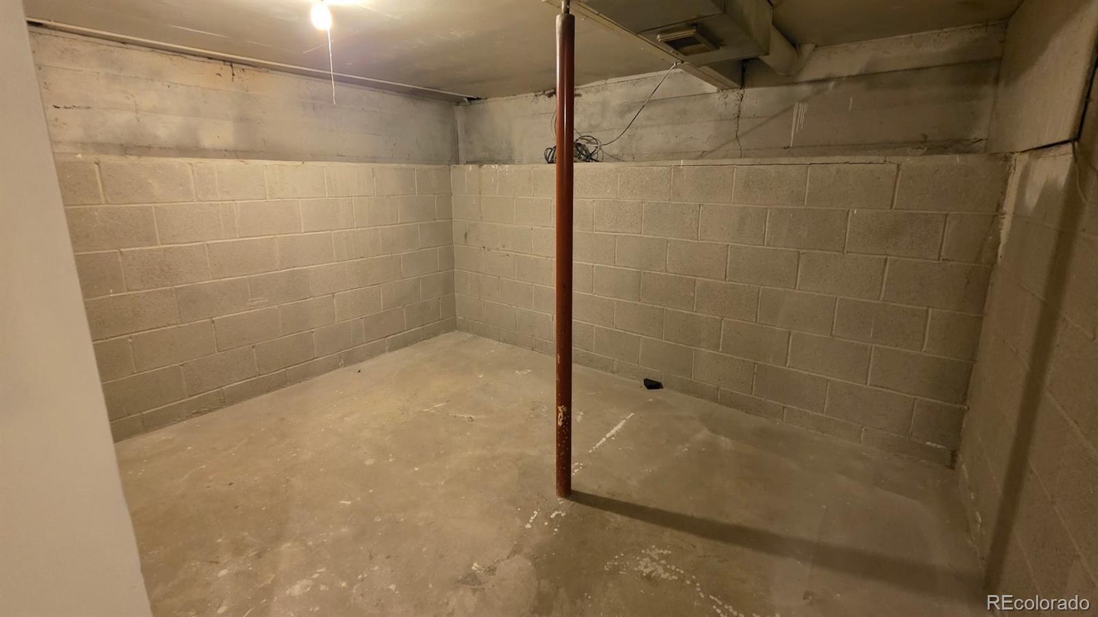 MLS Image #30 for 2525 s hazel court,denver, Colorado