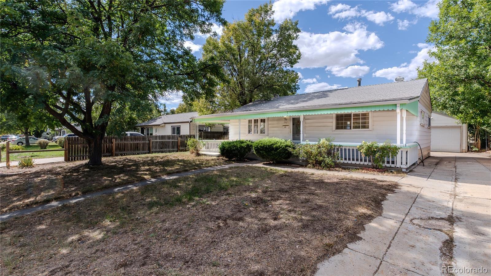 MLS Image #32 for 2525 s hazel court,denver, Colorado
