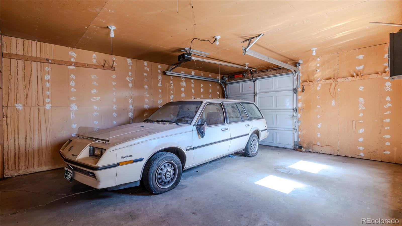 MLS Image #39 for 2525 s hazel court,denver, Colorado