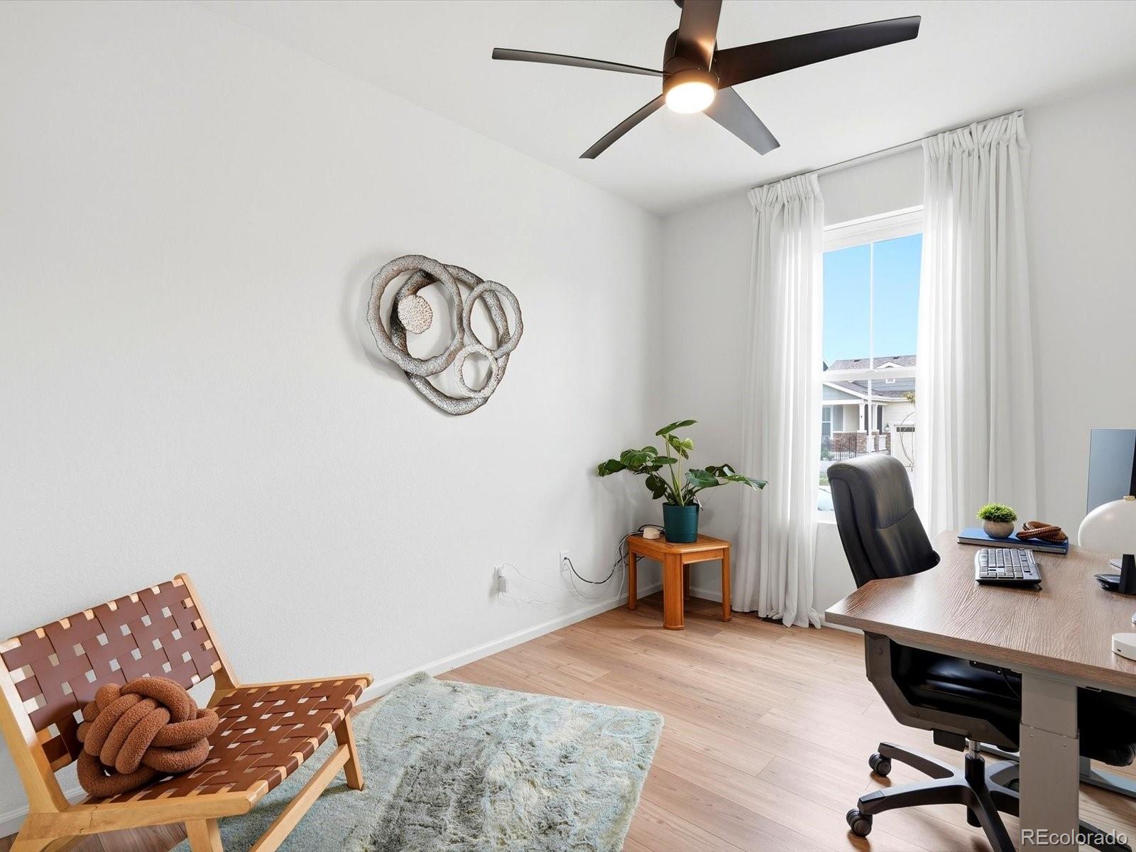 MLS Image #11 for 5952 n liverpool court,aurora, Colorado