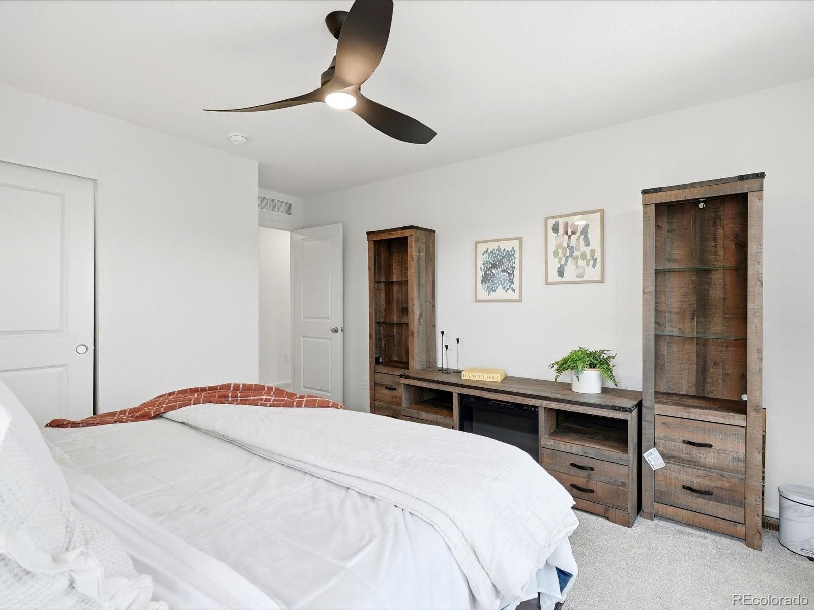 MLS Image #23 for 5952 n liverpool court,aurora, Colorado