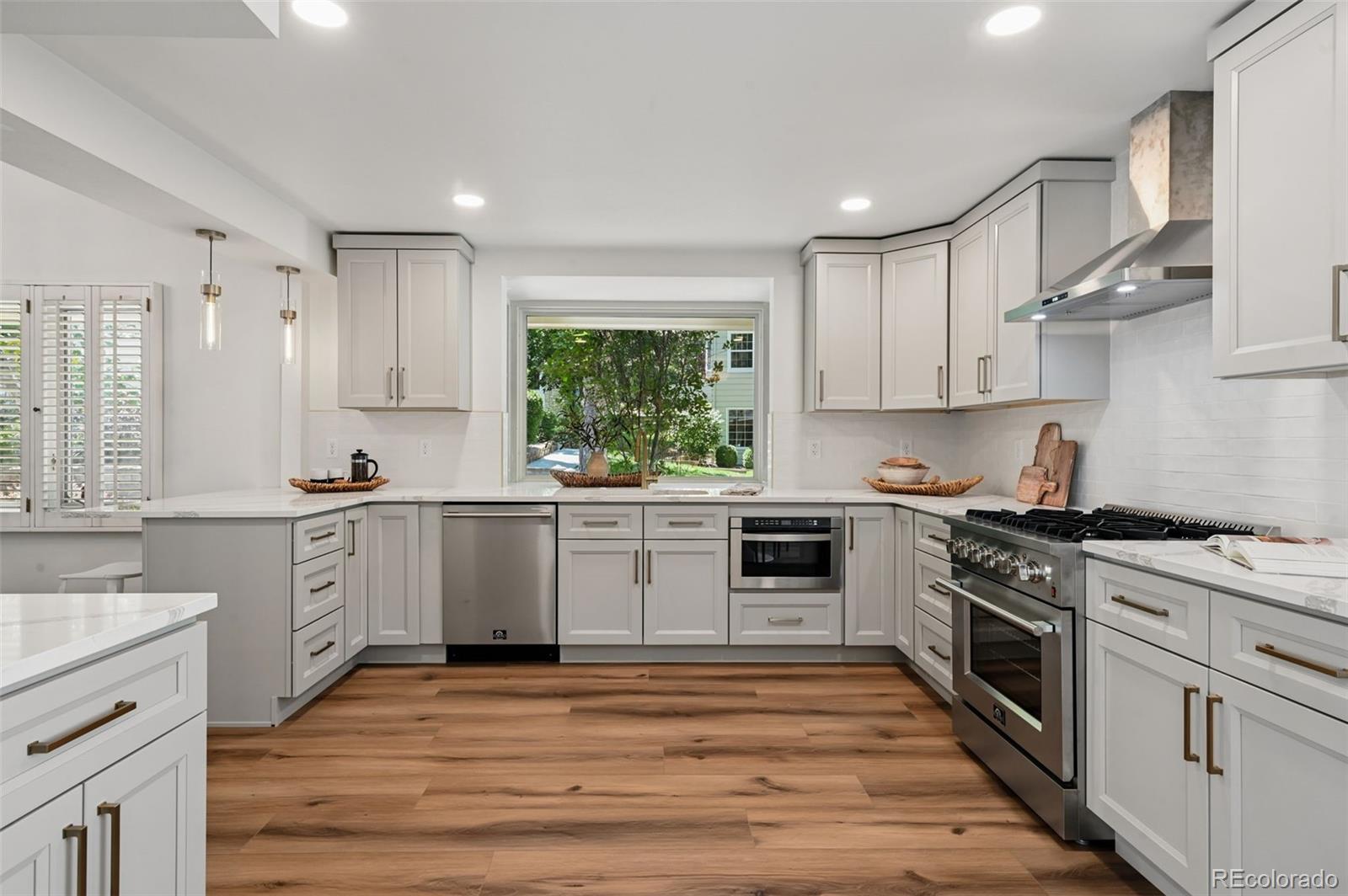 MLS Image #2 for 4530 s verbena street,denver, Colorado