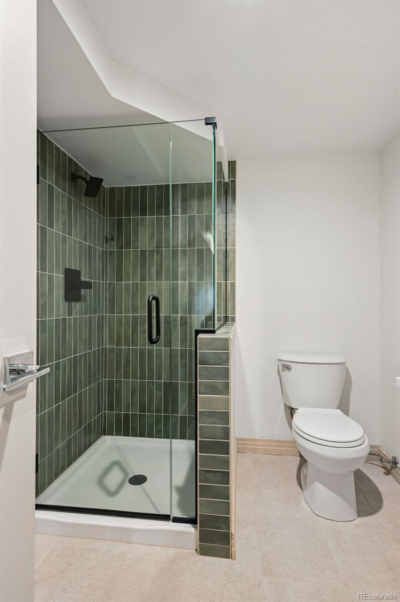 MLS Image #29 for 4530 s verbena street,denver, Colorado
