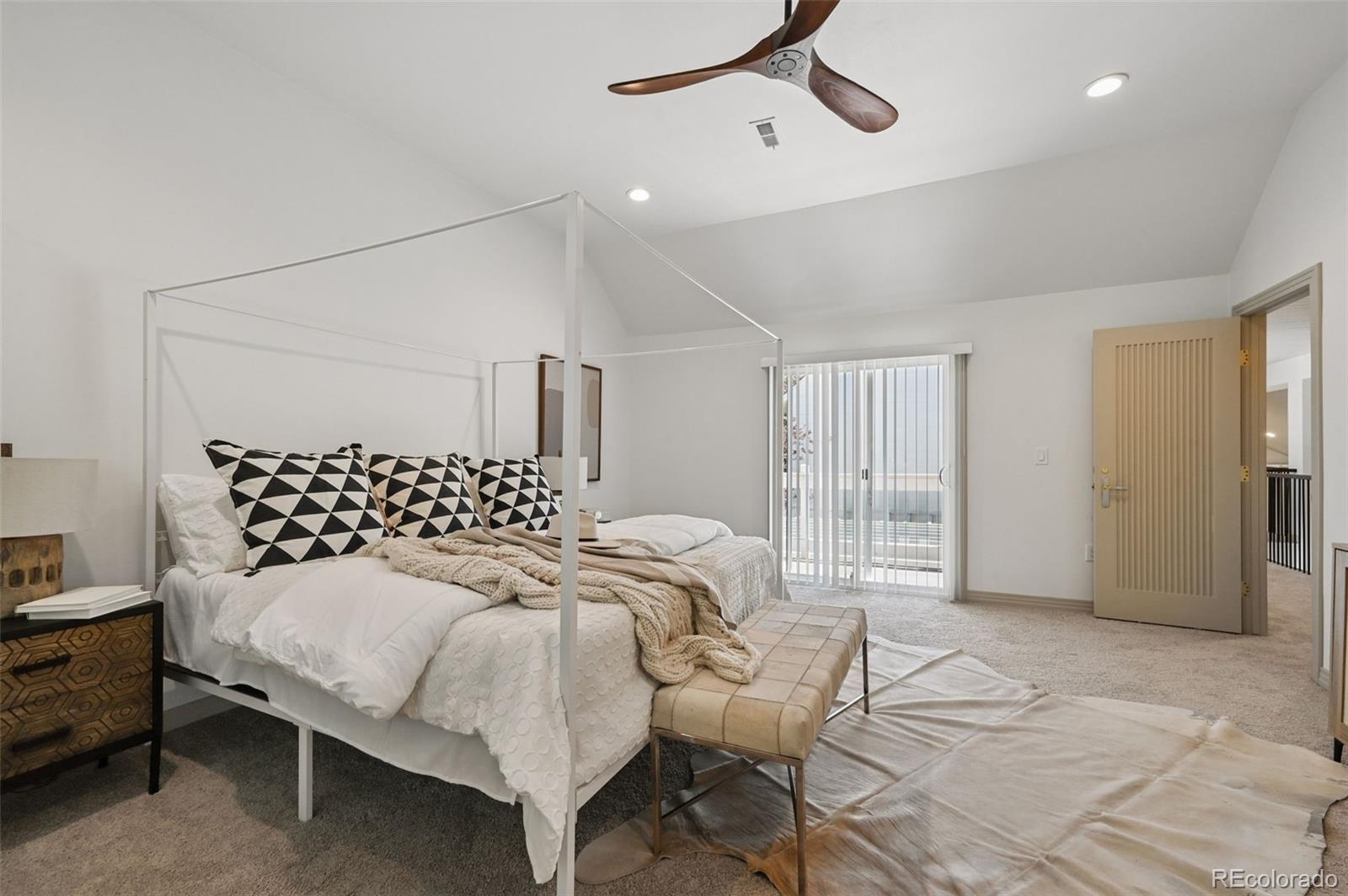 MLS Image #7 for 4530 s verbena street,denver, Colorado