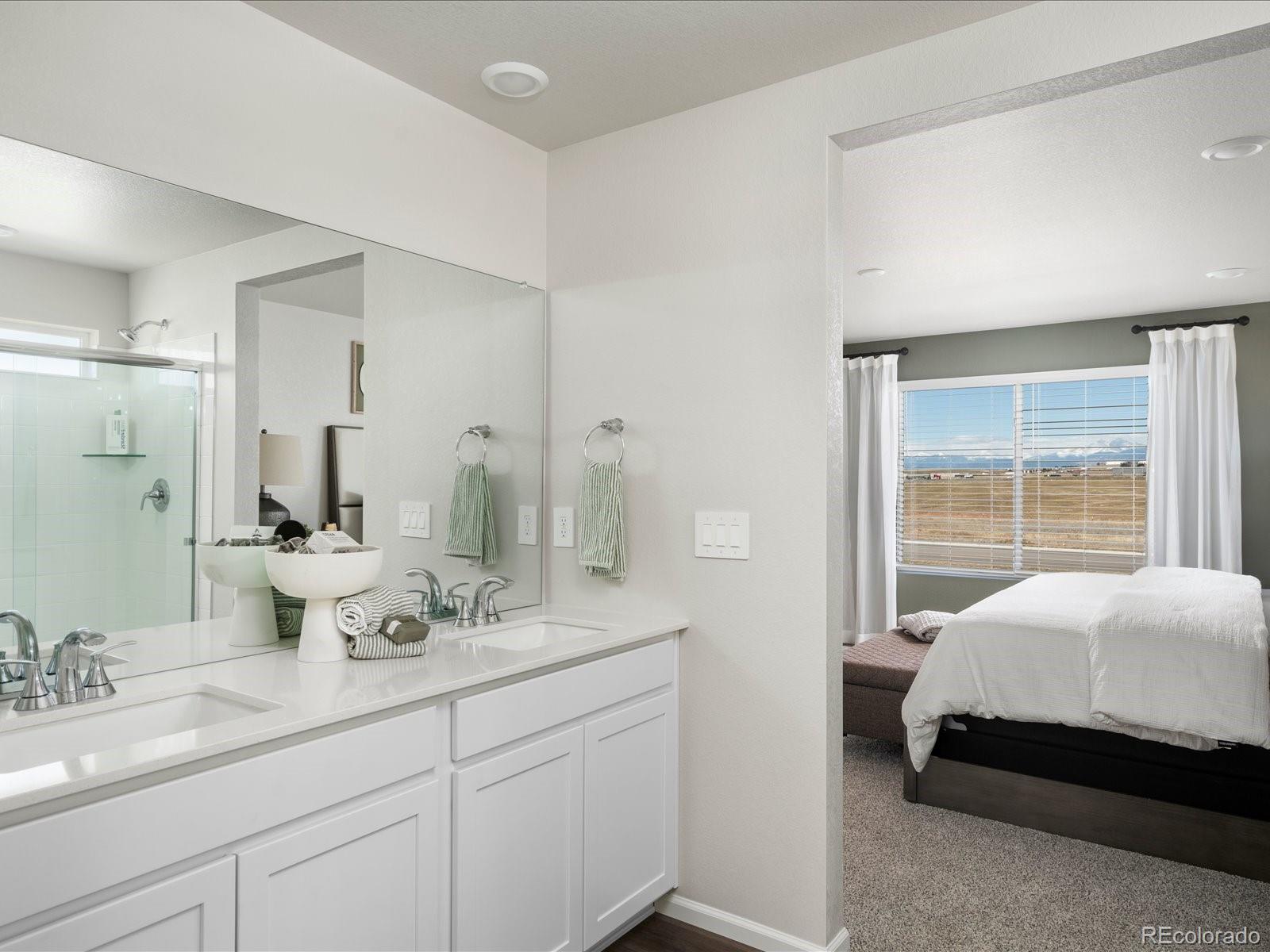 MLS Image #10 for 830  gambel drive,johnstown, Colorado