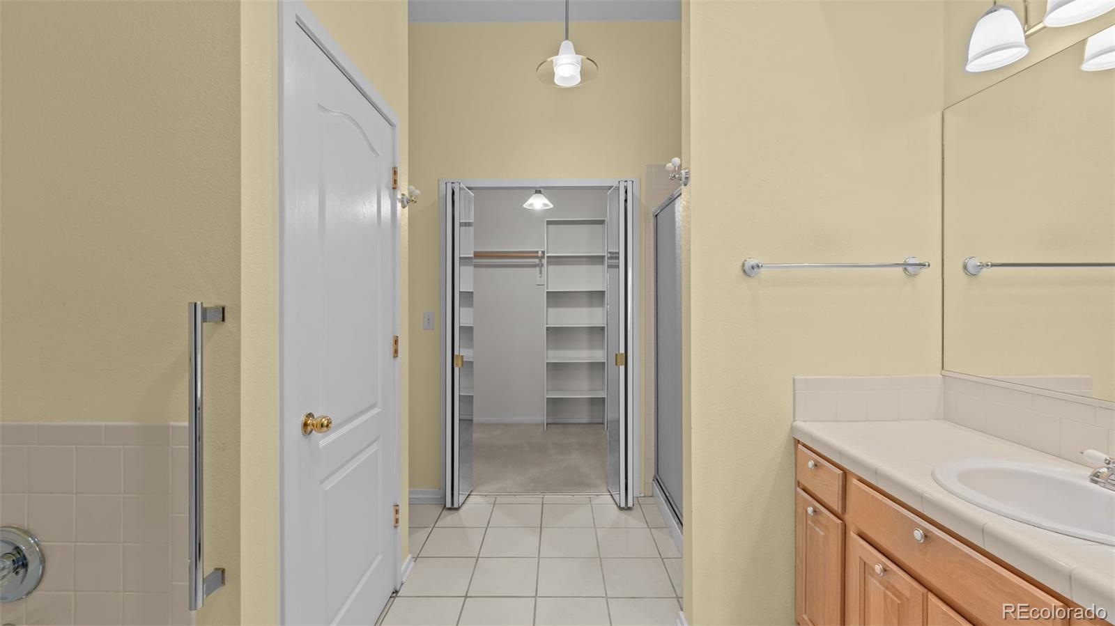 MLS Image #13 for 2112  summerset drive,colorado springs, Colorado