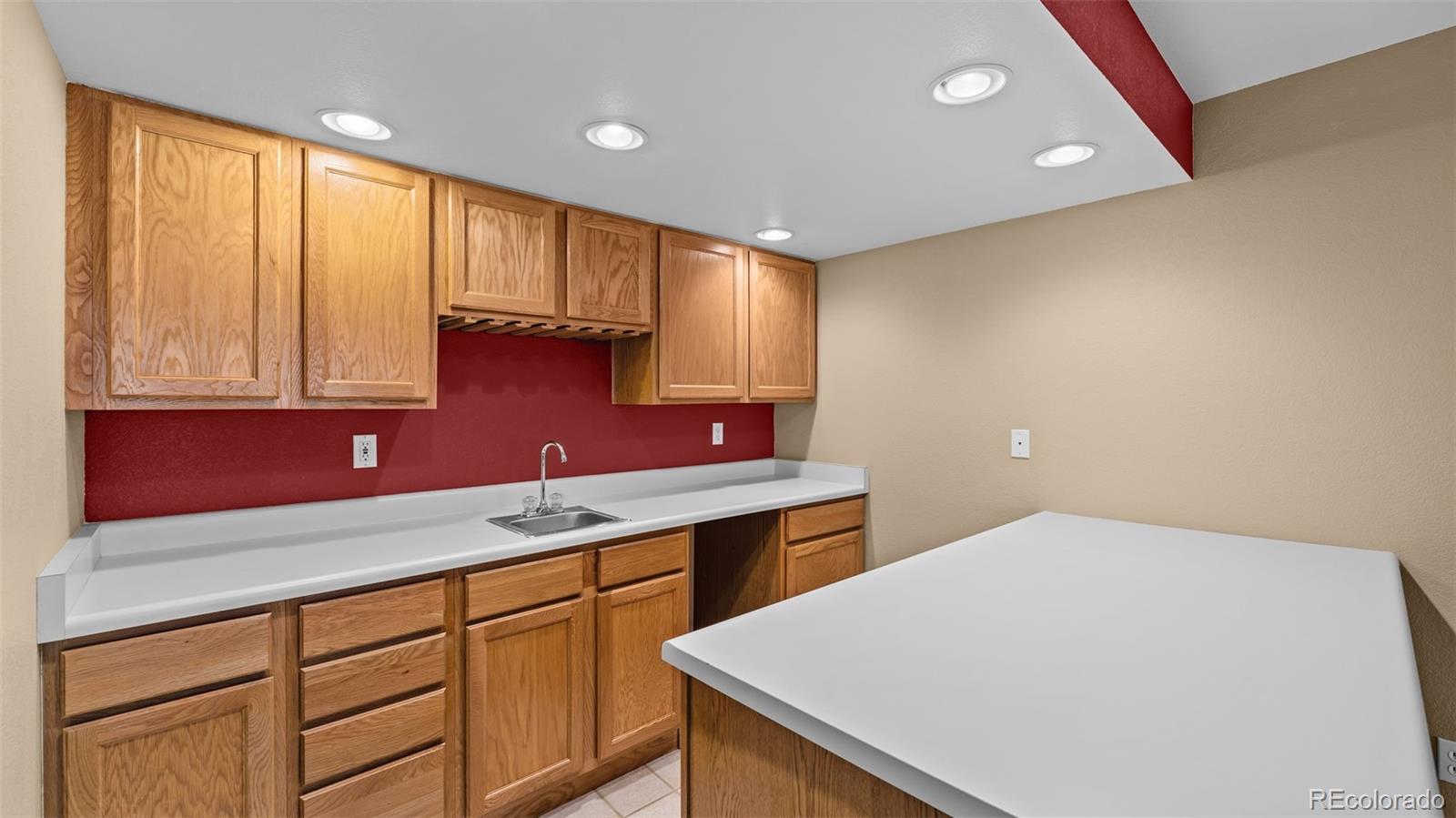 MLS Image #17 for 2112  summerset drive,colorado springs, Colorado
