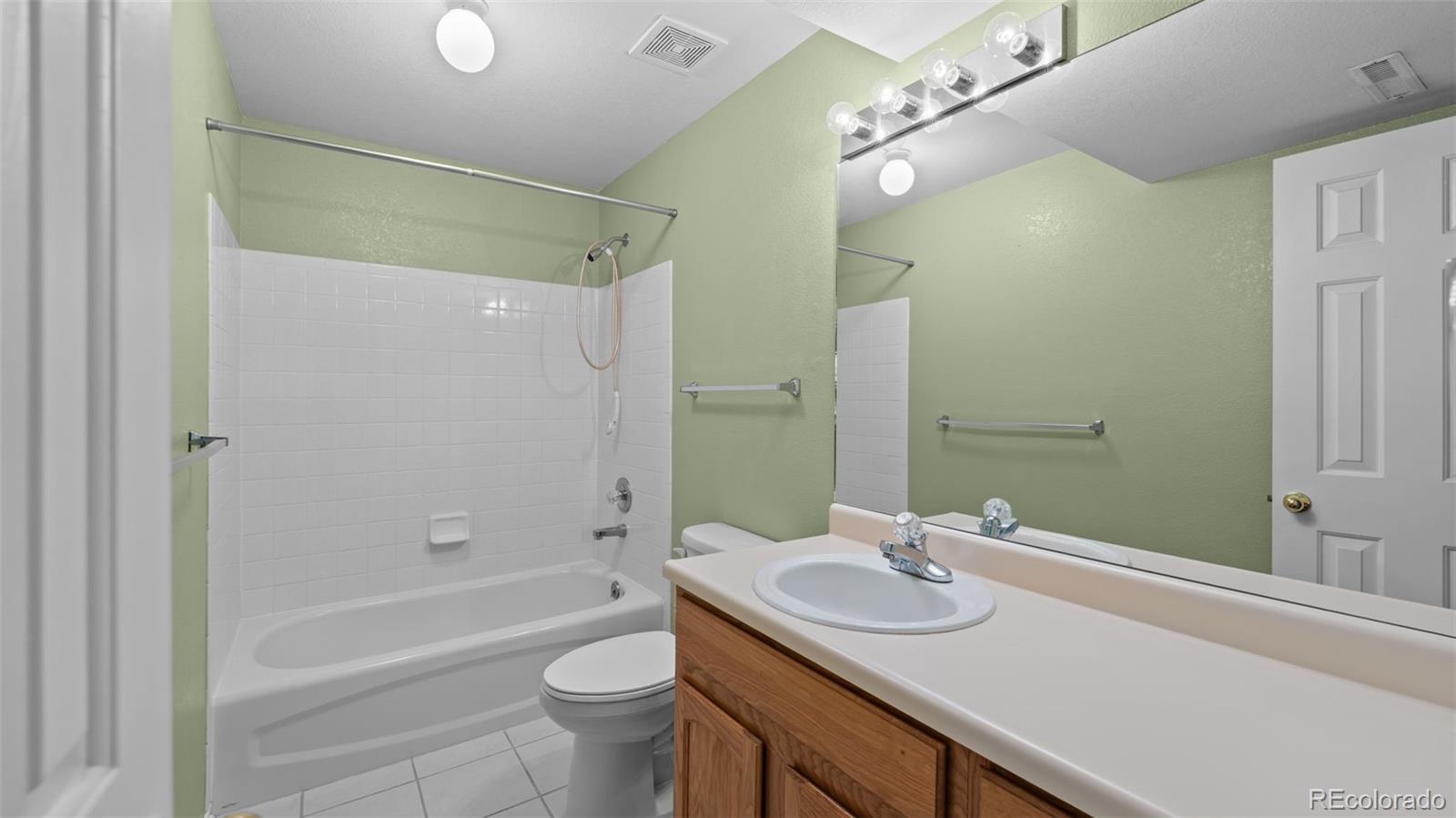 MLS Image #22 for 2112  summerset drive,colorado springs, Colorado
