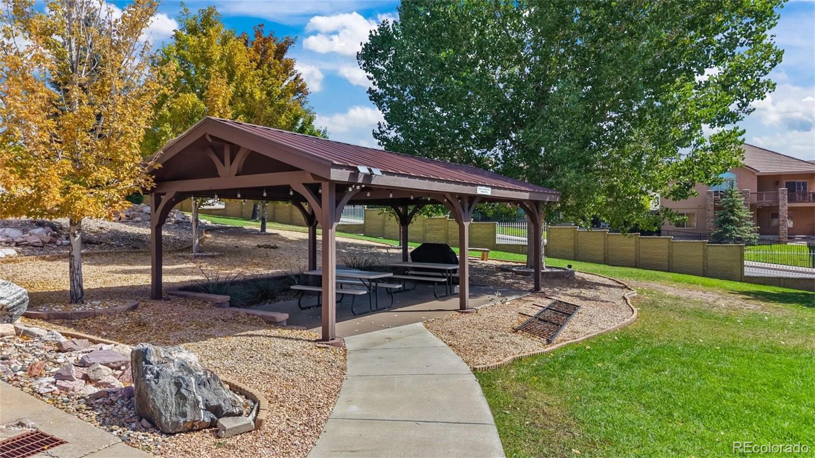 MLS Image #27 for 2112  summerset drive,colorado springs, Colorado