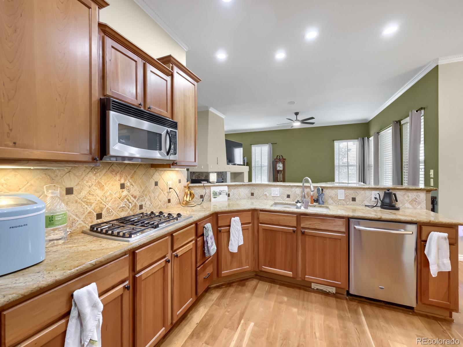 MLS Image #7 for 10891  chambers way,commerce city, Colorado