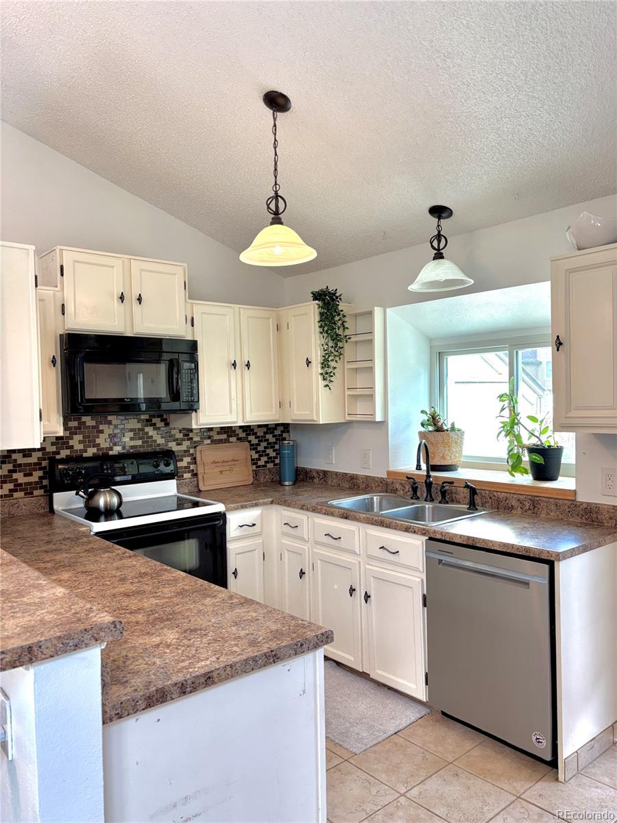 MLS Image #4 for 9610 w chatfield avenue,littleton, Colorado