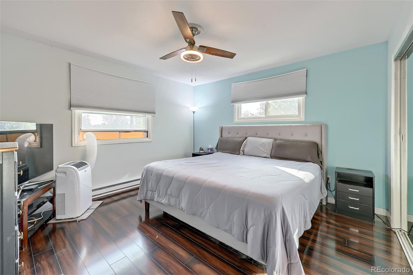 MLS Image #5 for 2243 w hillside avenue,englewood, Colorado