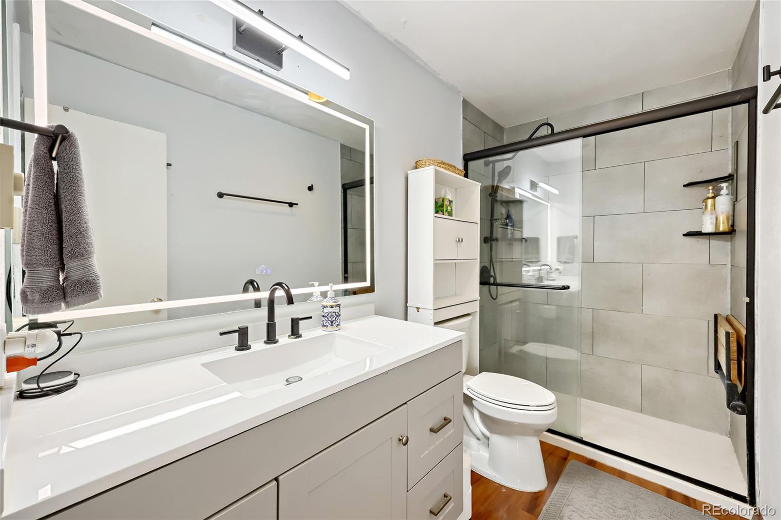 MLS Image #7 for 2243 w hillside avenue,englewood, Colorado