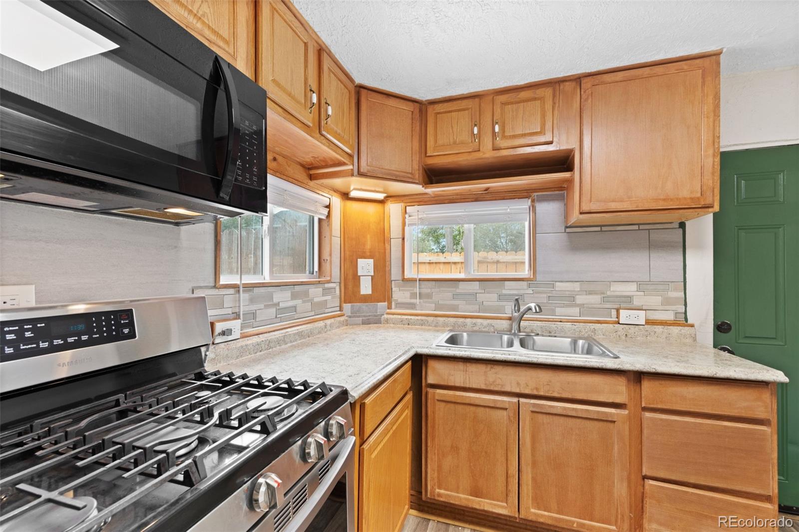 MLS Image #17 for 3126 n race street,denver, Colorado