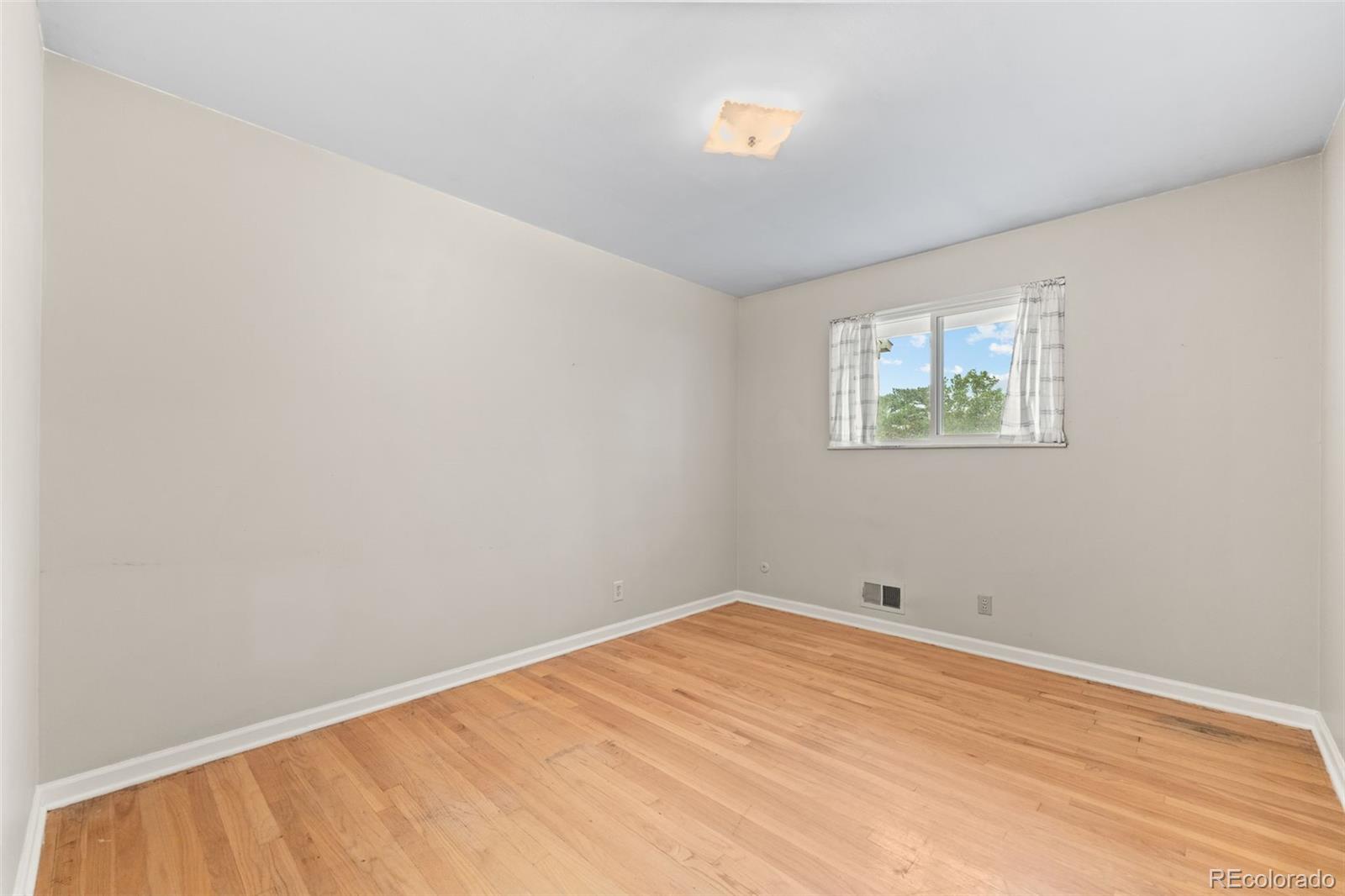 MLS Image #13 for 11349  marion street,northglenn, Colorado