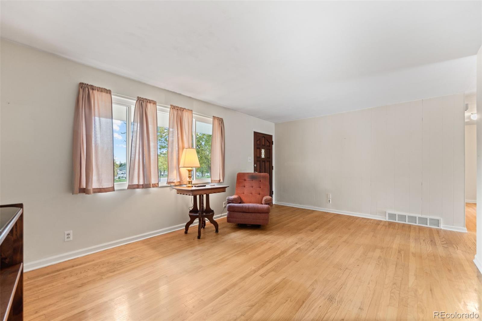 MLS Image #5 for 11349  marion street,northglenn, Colorado