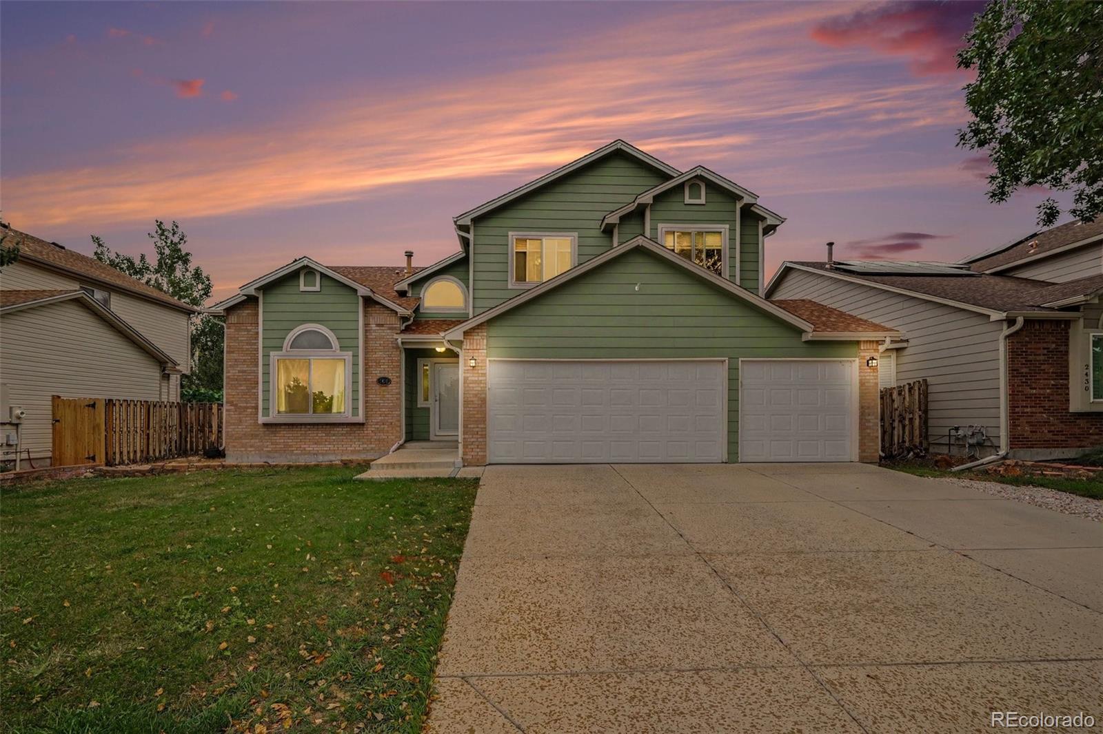 MLS Image #0 for 2424 s salida way,aurora, Colorado