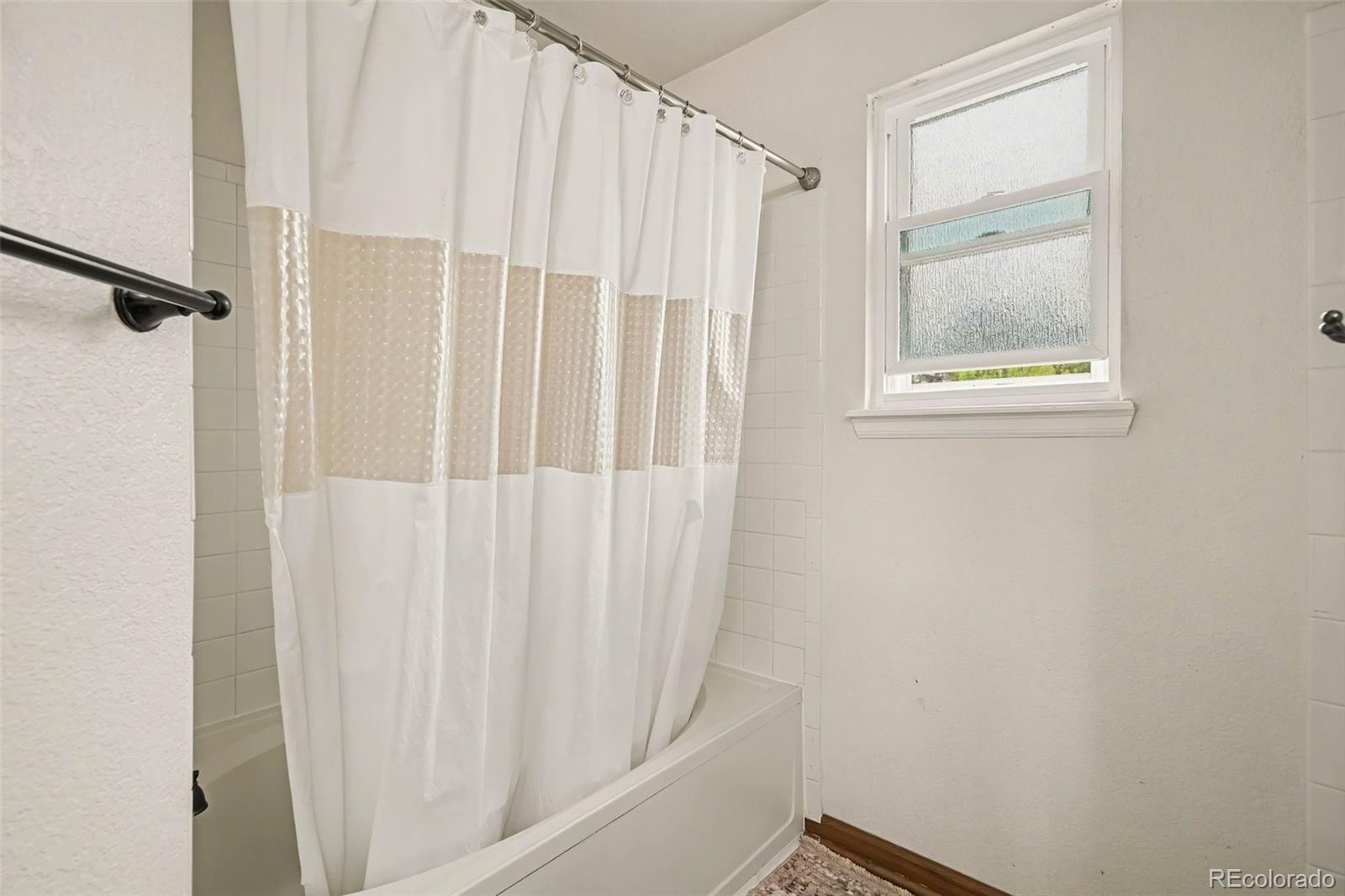 MLS Image #17 for 2424 s salida way,aurora, Colorado