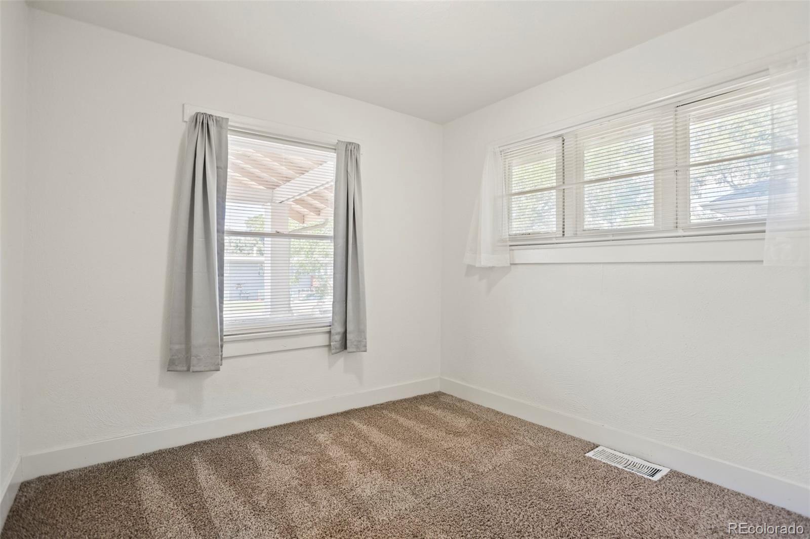 MLS Image #10 for 2918 w 2nd avenue,denver, Colorado
