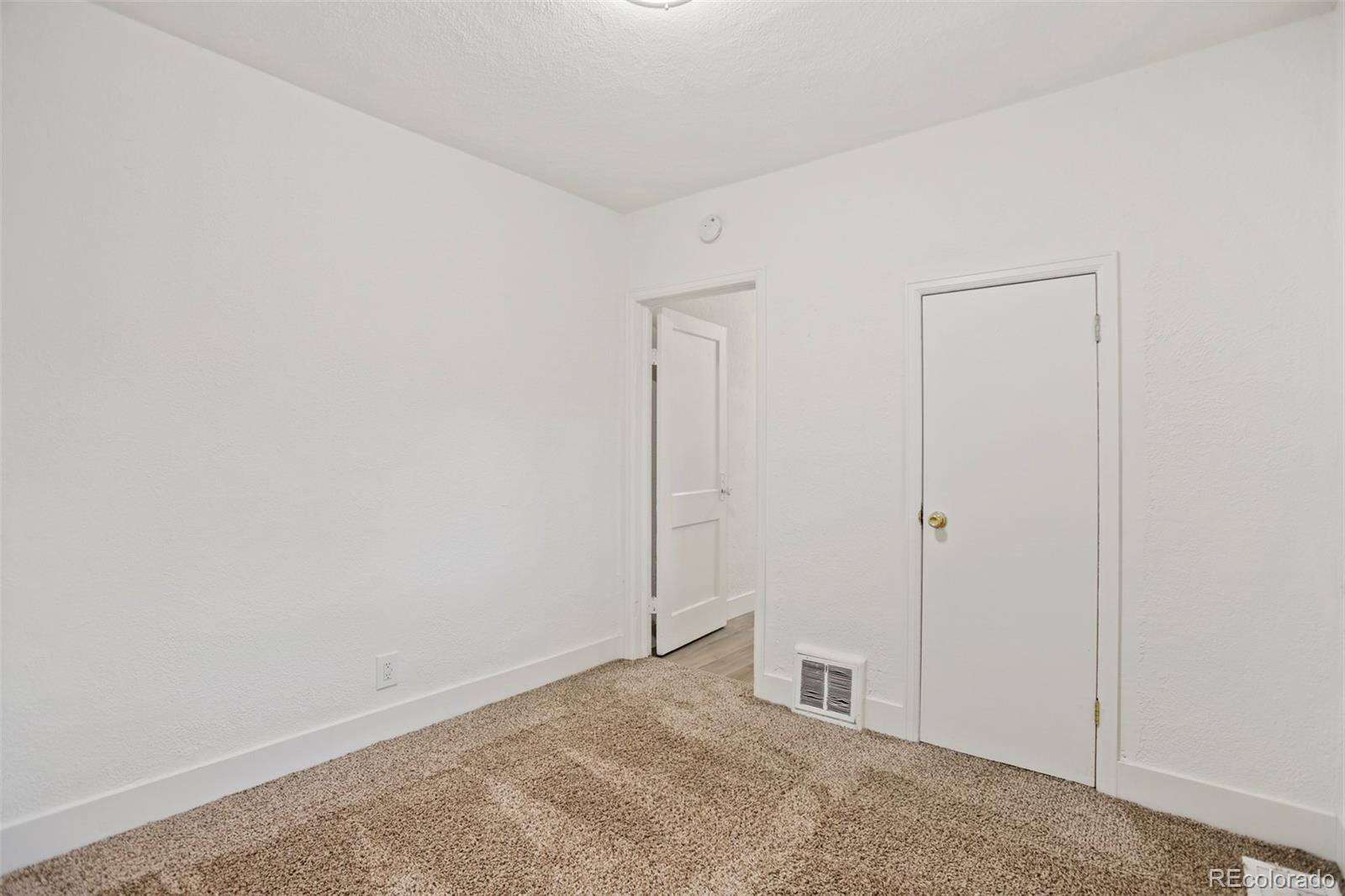 MLS Image #14 for 2918 w 2nd avenue,denver, Colorado