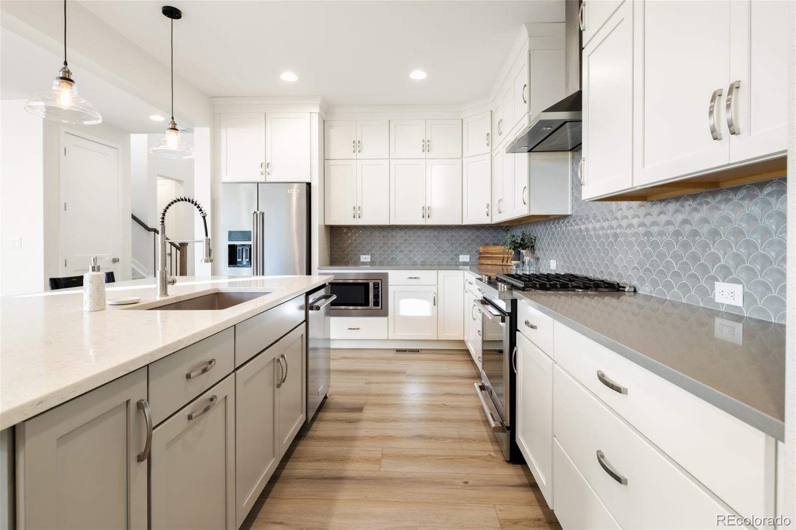 MLS Image #6 for 11103  cloud shadow street,littleton, Colorado
