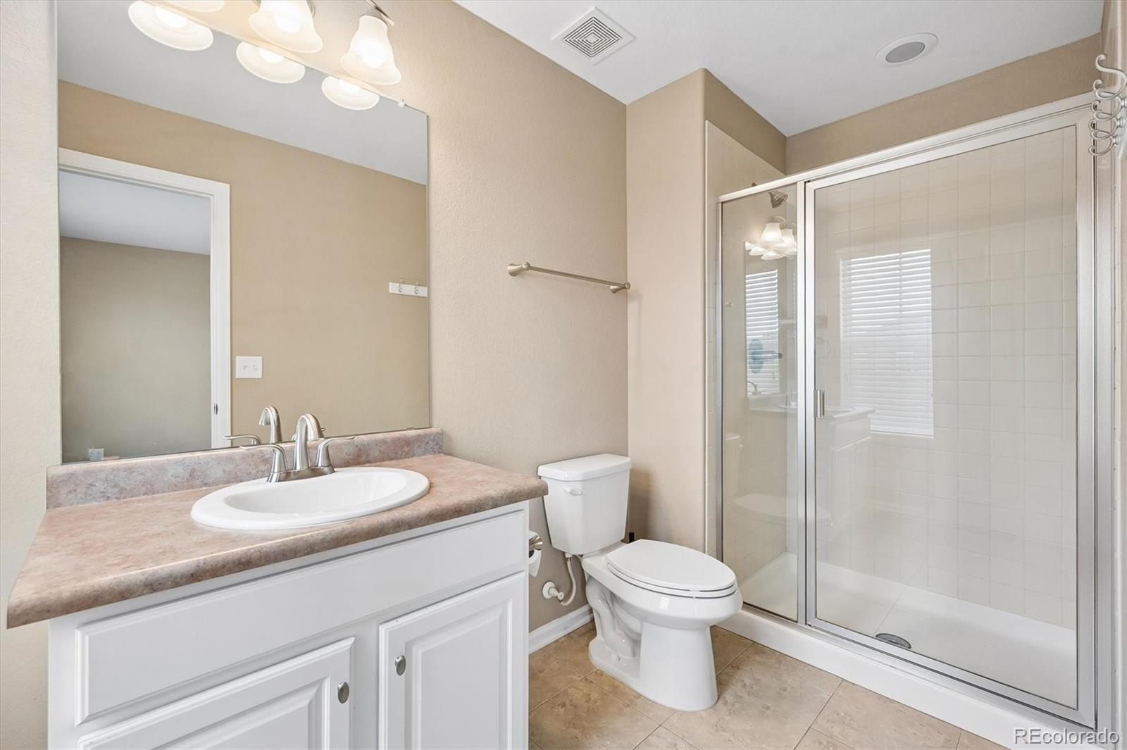 MLS Image #15 for 7127 s patsburg way,aurora, Colorado