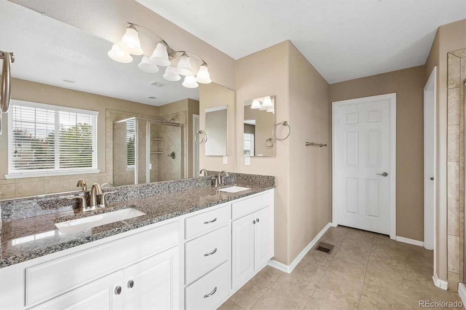 MLS Image #23 for 7127 s patsburg way,aurora, Colorado