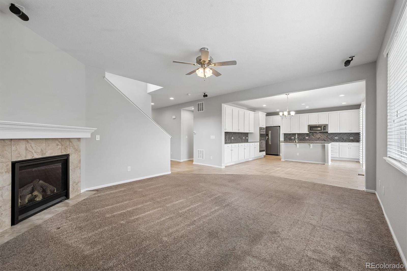 MLS Image #8 for 7127 s patsburg way,aurora, Colorado
