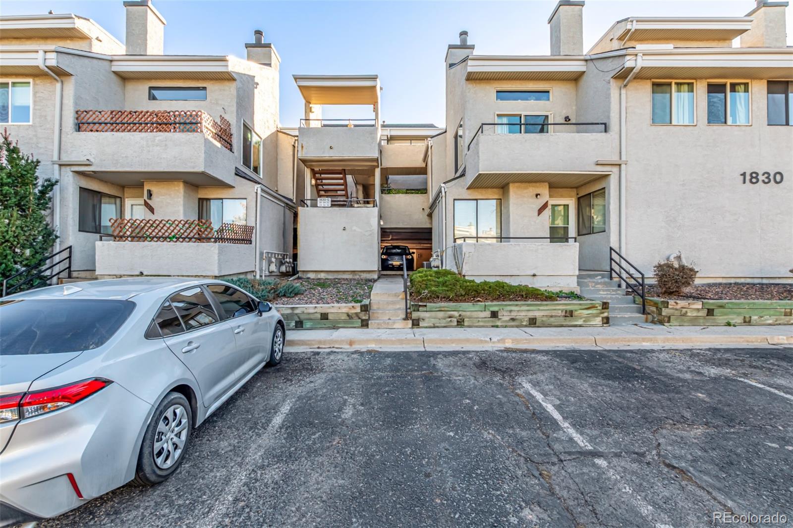 MLS Image #1 for 1830  newland court,lakewood, Colorado