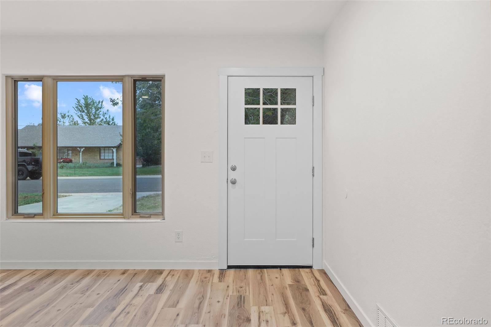 MLS Image #2 for 1283  racine street,aurora, Colorado