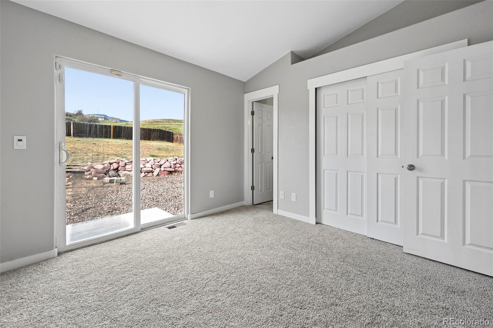 MLS Image #10 for 1276  livingston avenue,colorado springs, Colorado