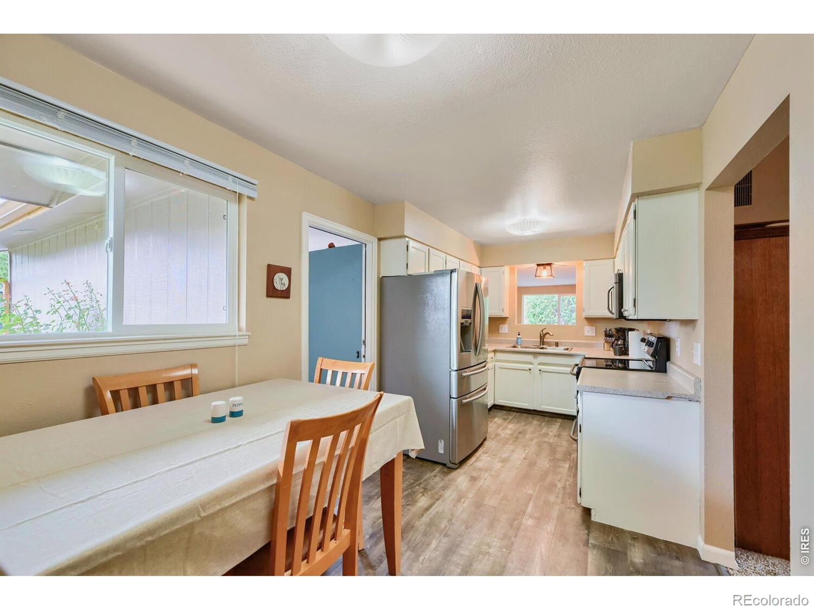 MLS Image #3 for 2542  cambridge drive,longmont, Colorado