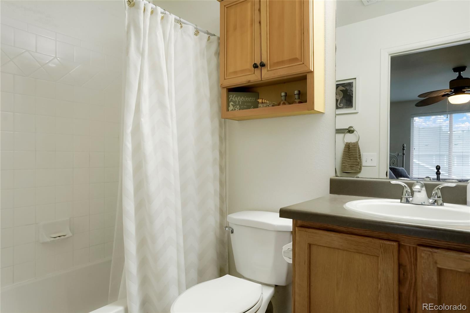 MLS Image #13 for 19035 e 57th place ,denver, Colorado