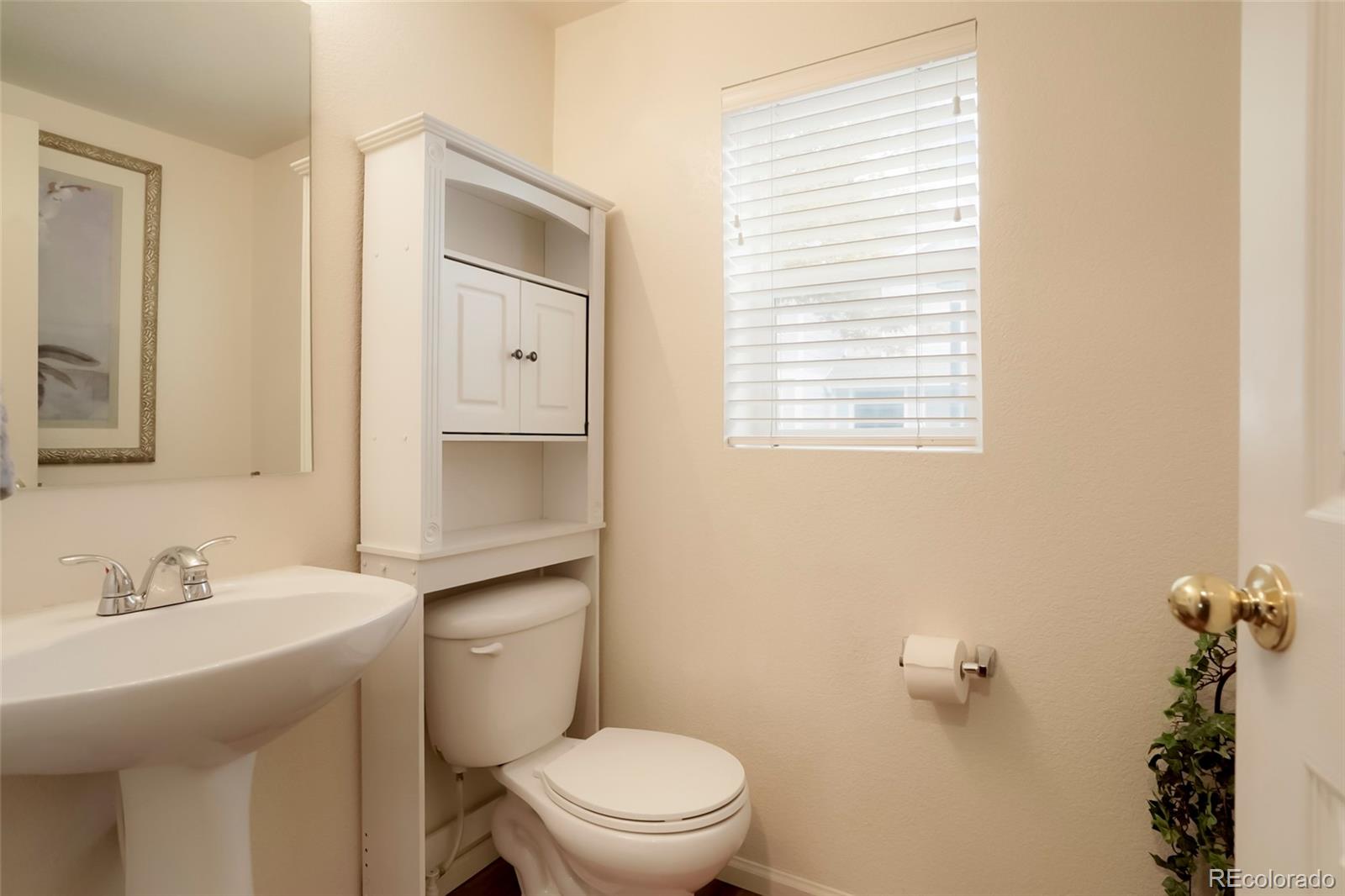 MLS Image #9 for 19035 e 57th place ,denver, Colorado