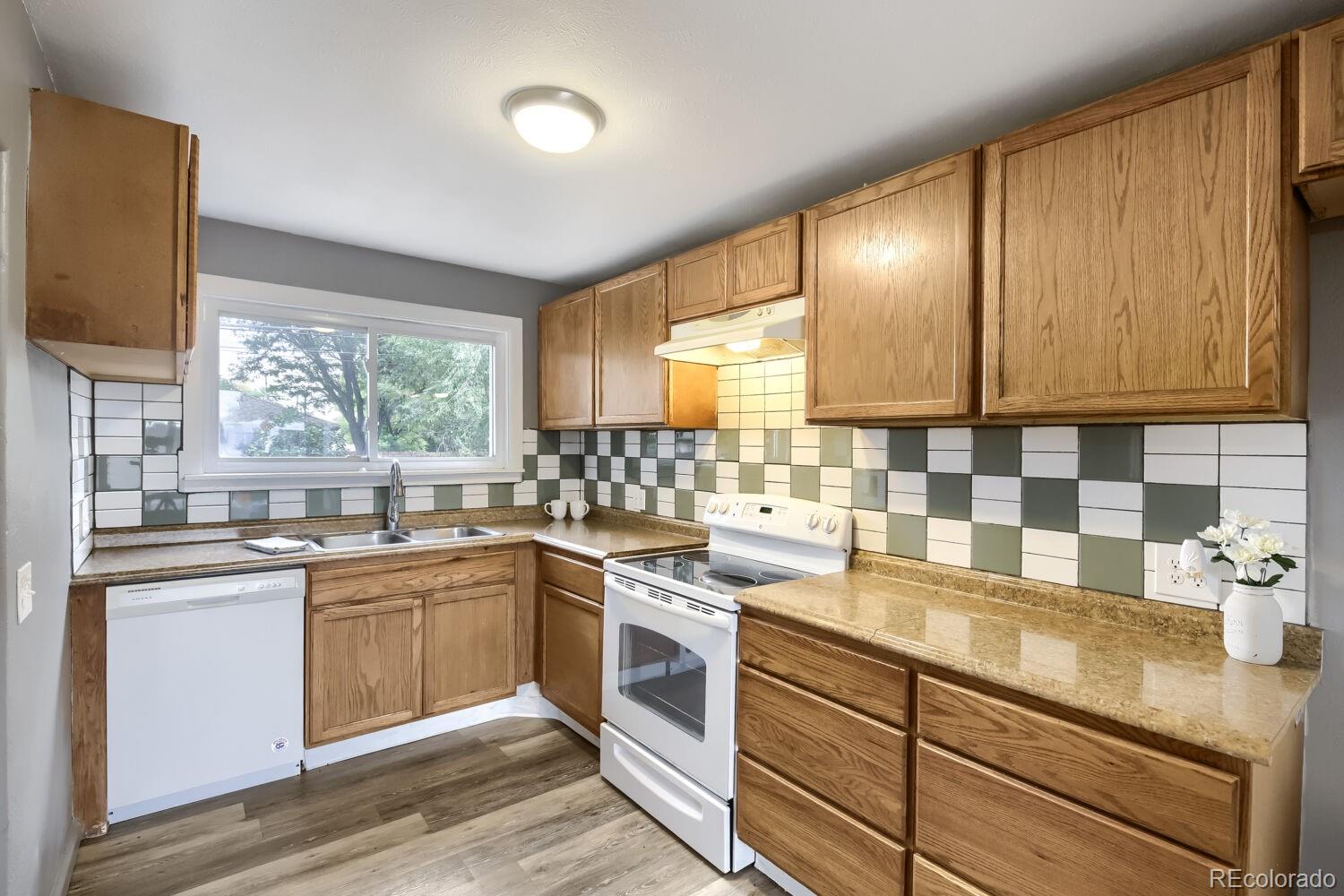 MLS Image #8 for 3002  11th avenue,evans, Colorado