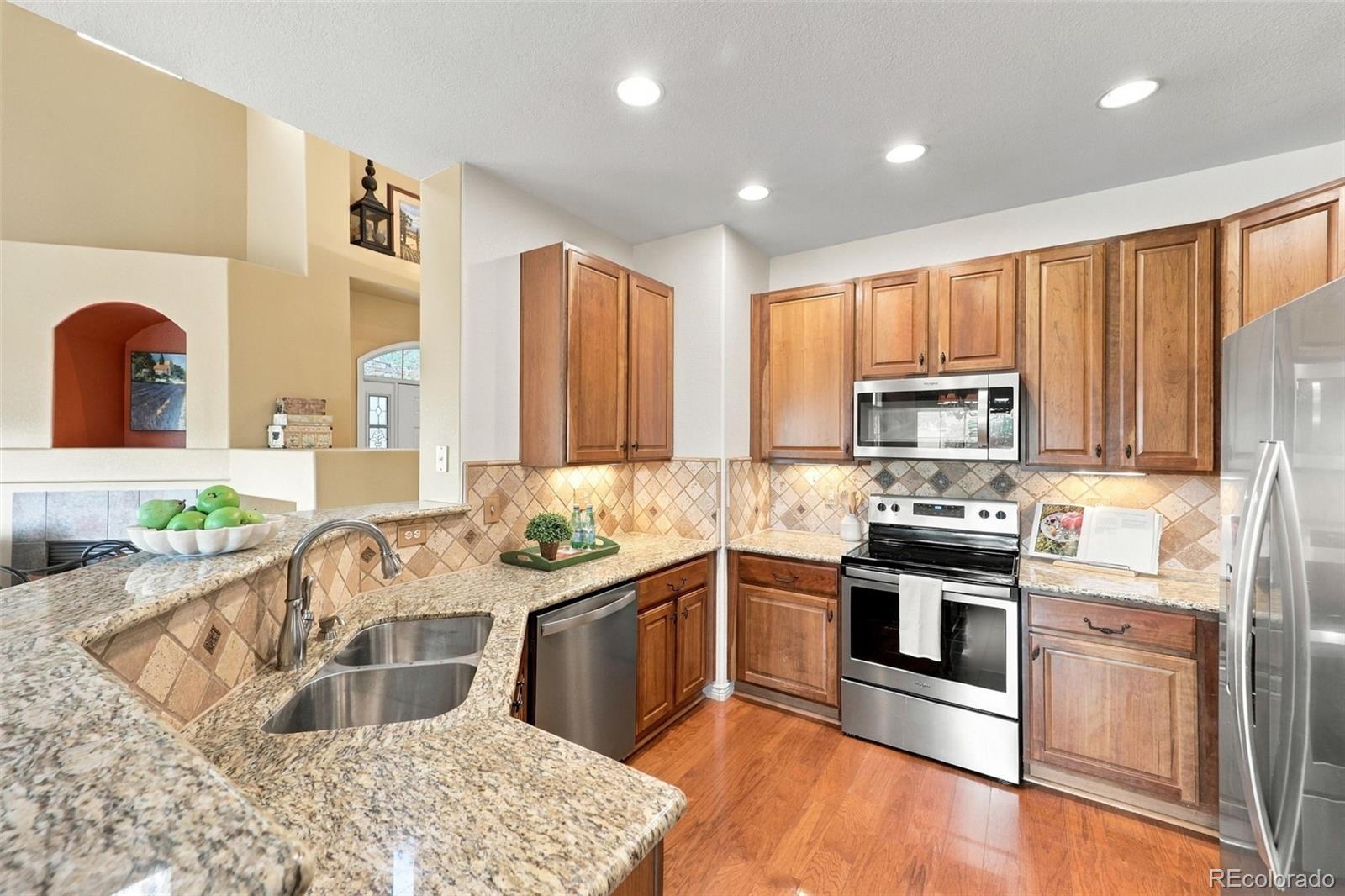 MLS Image #11 for 11369  navajo circle,westminster, Colorado