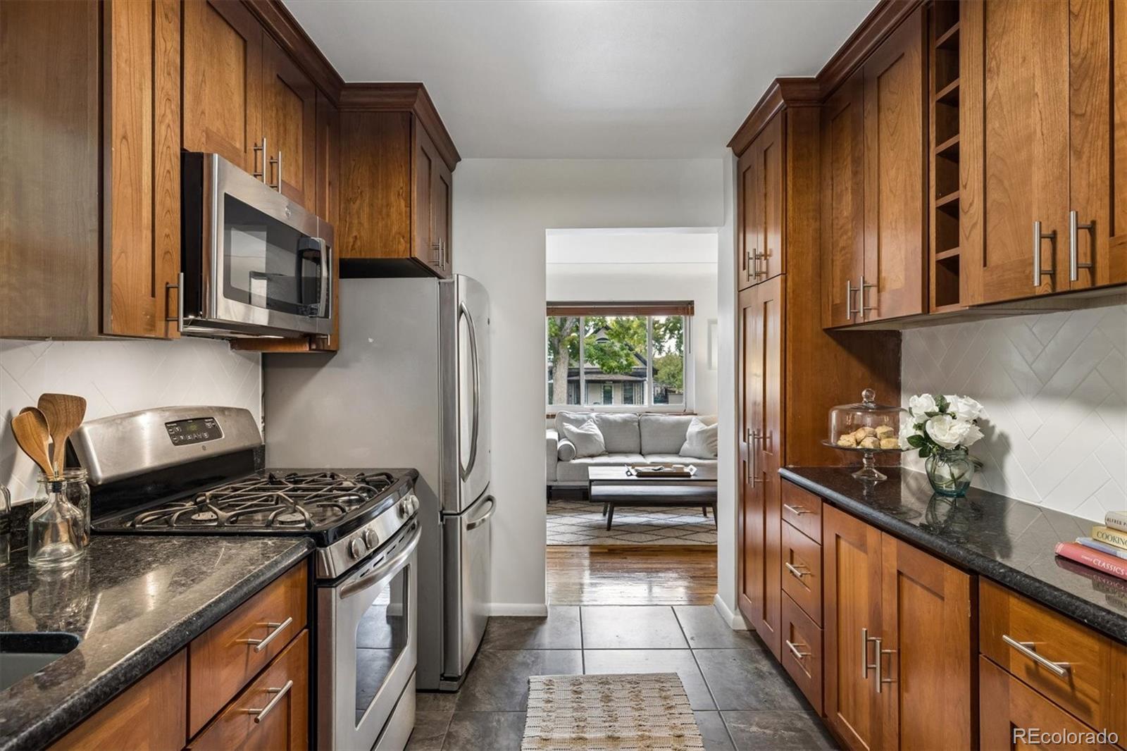 MLS Image #7 for 4622 w 35th avenue,denver, Colorado