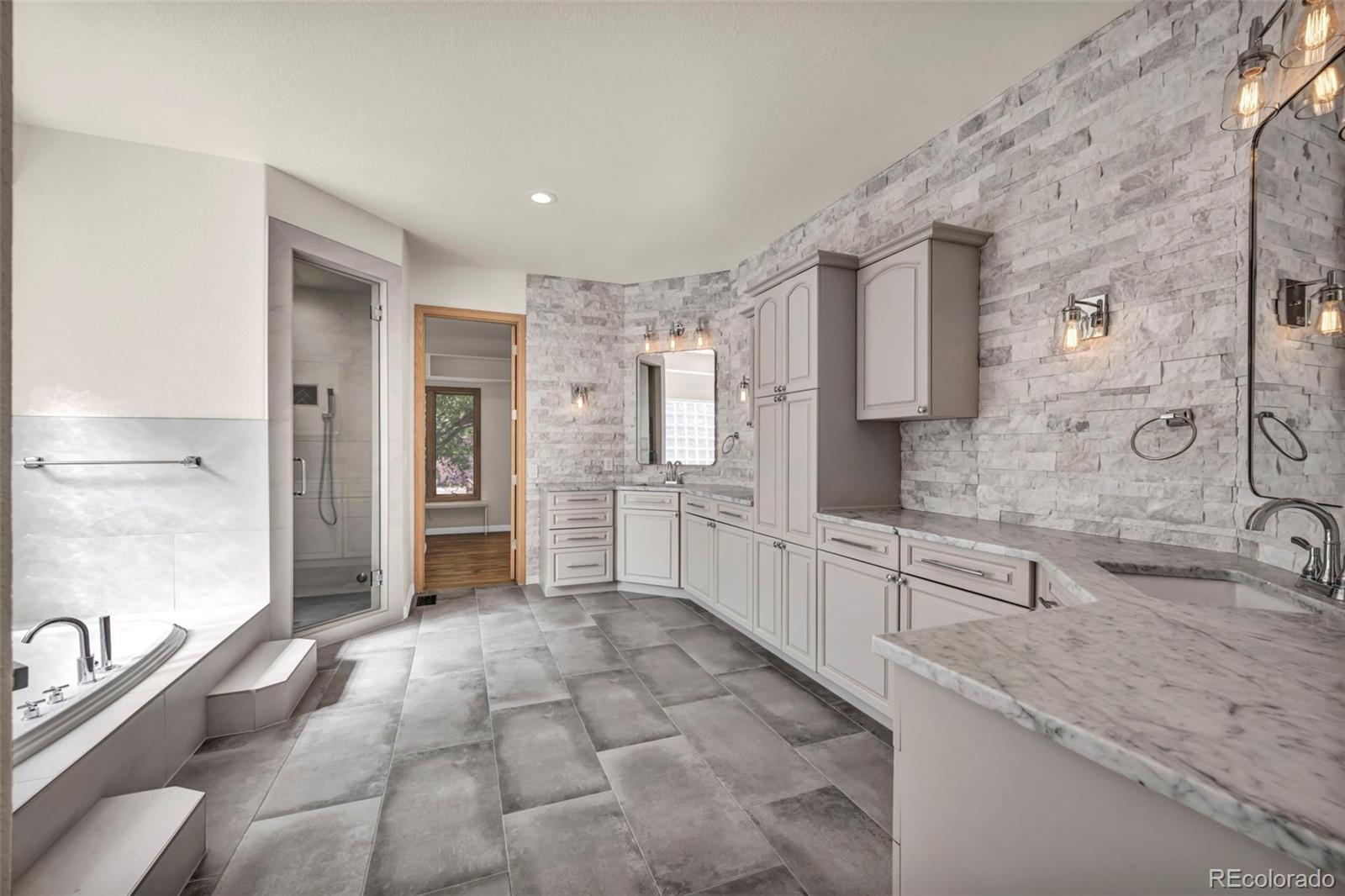 MLS Image #25 for 7152 s perth street,aurora, Colorado
