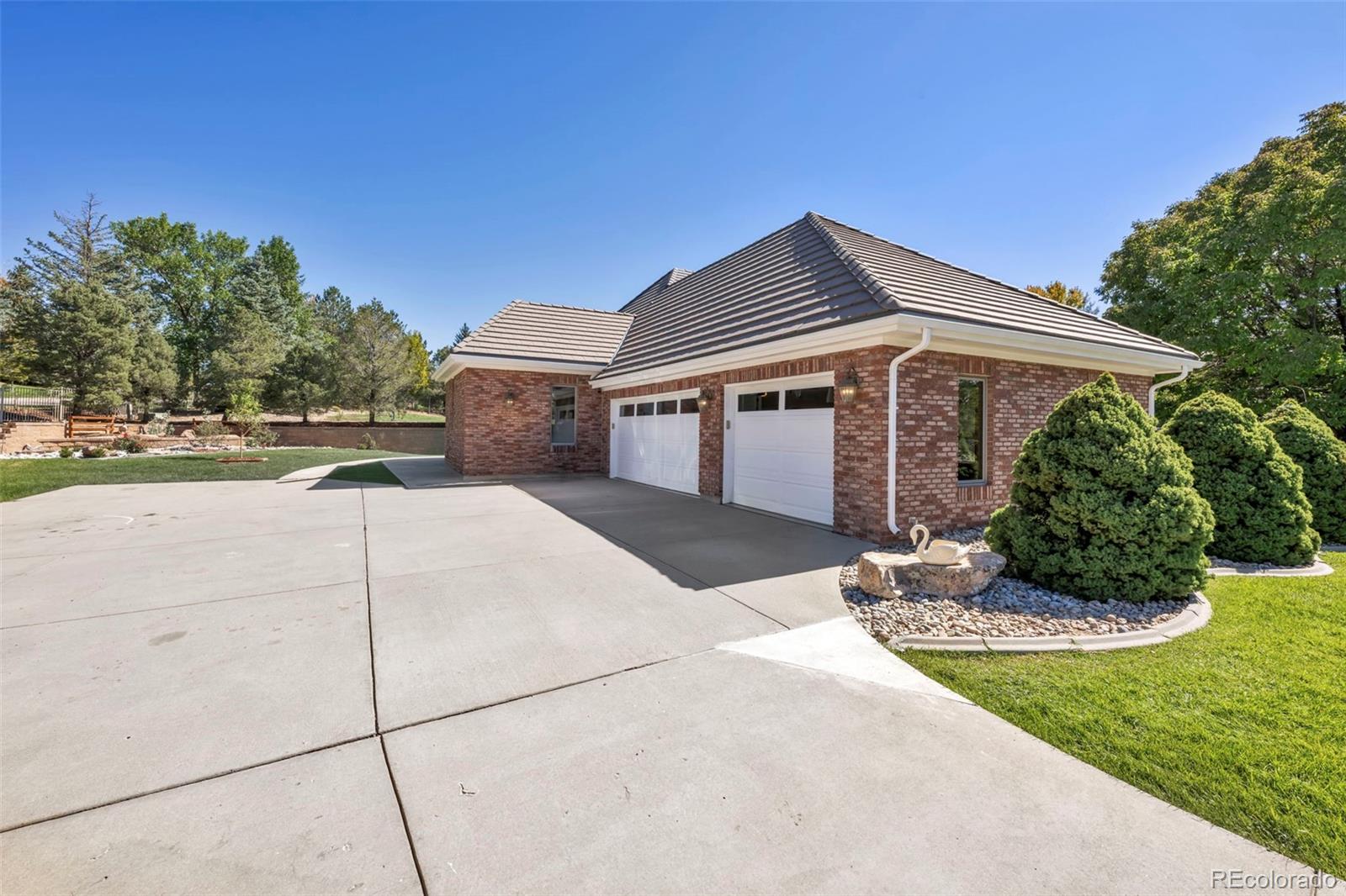 MLS Image #4 for 7152 s perth street,aurora, Colorado